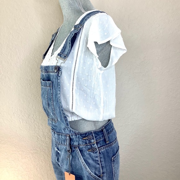 Love Tree White Crinkle Slightly Cropped Top - Picture 5 of 8